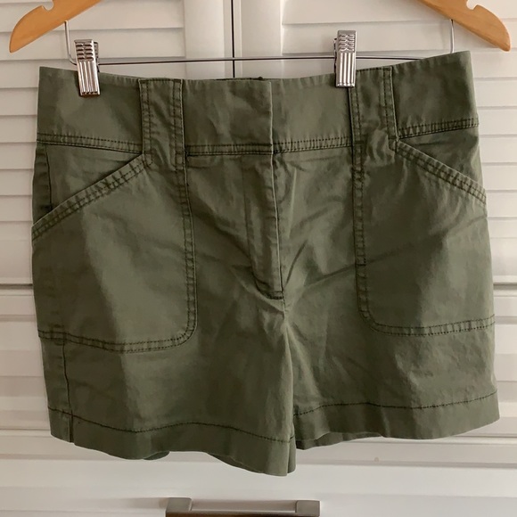 Khaki green WHBM shorts - Picture 12 of 12